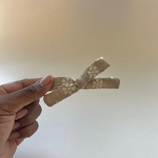 beige embroidered | skinny bow