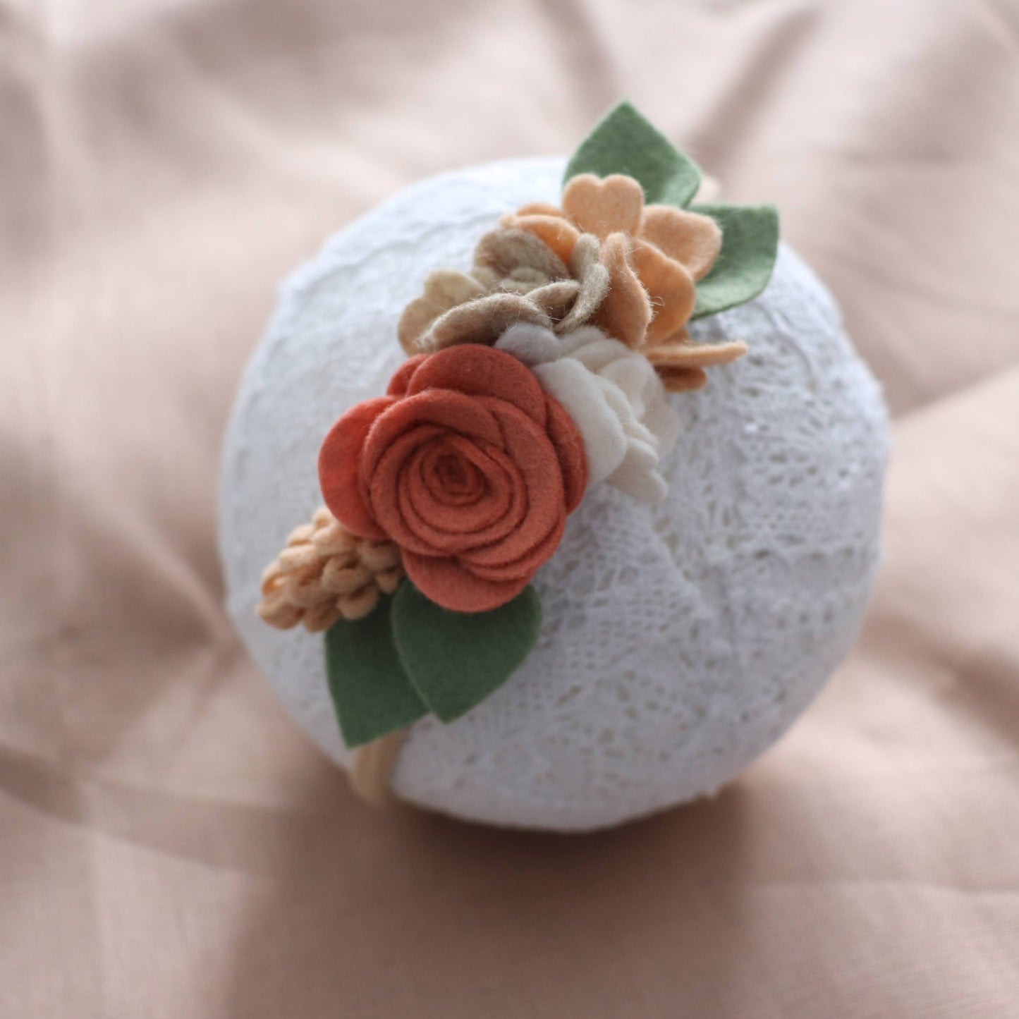 floral half crown | vintage