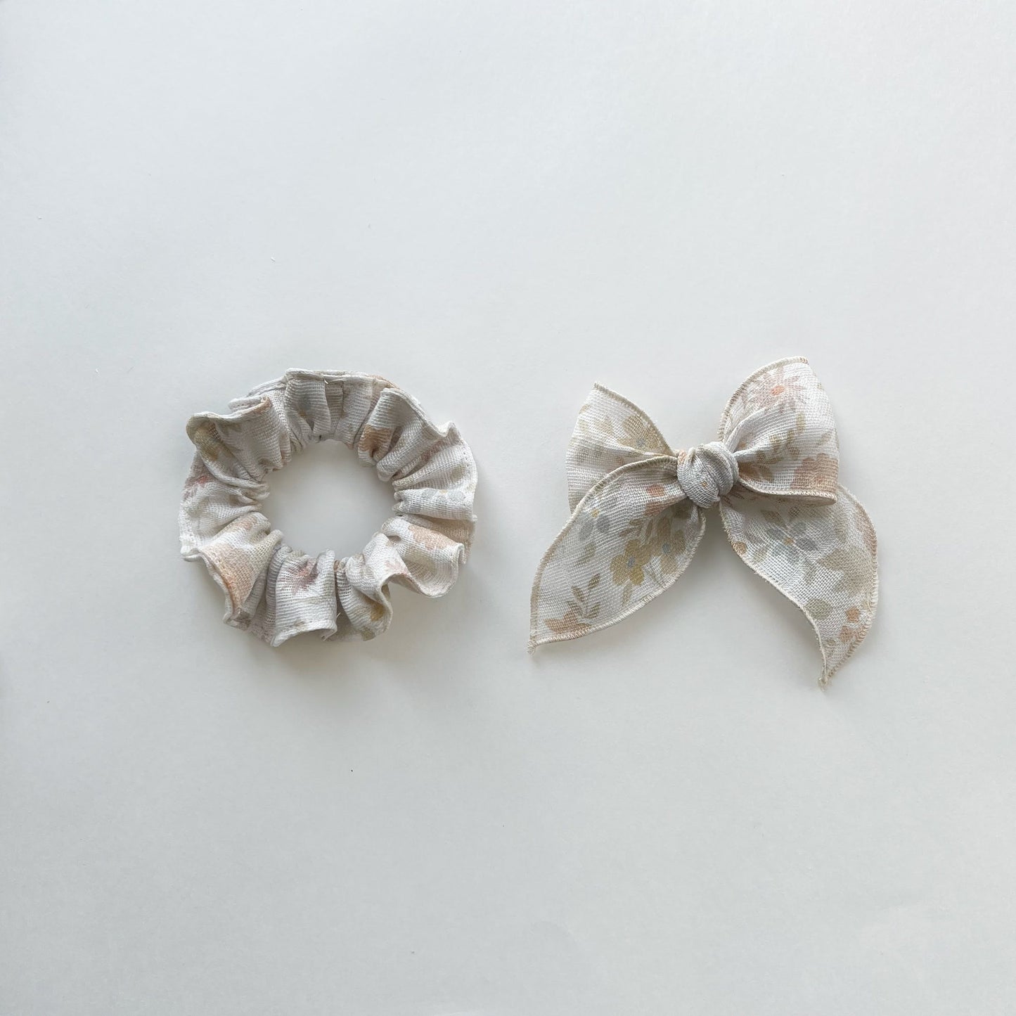 floral long tailed bow