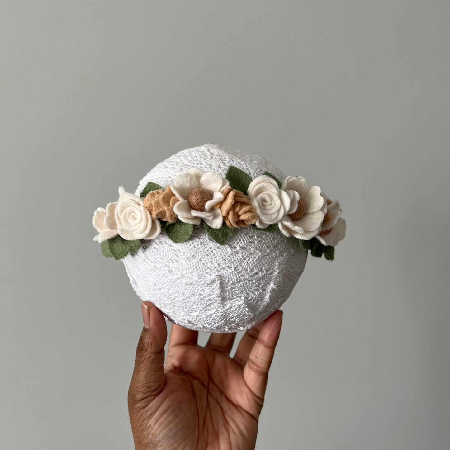 petite linen/neutral full crown