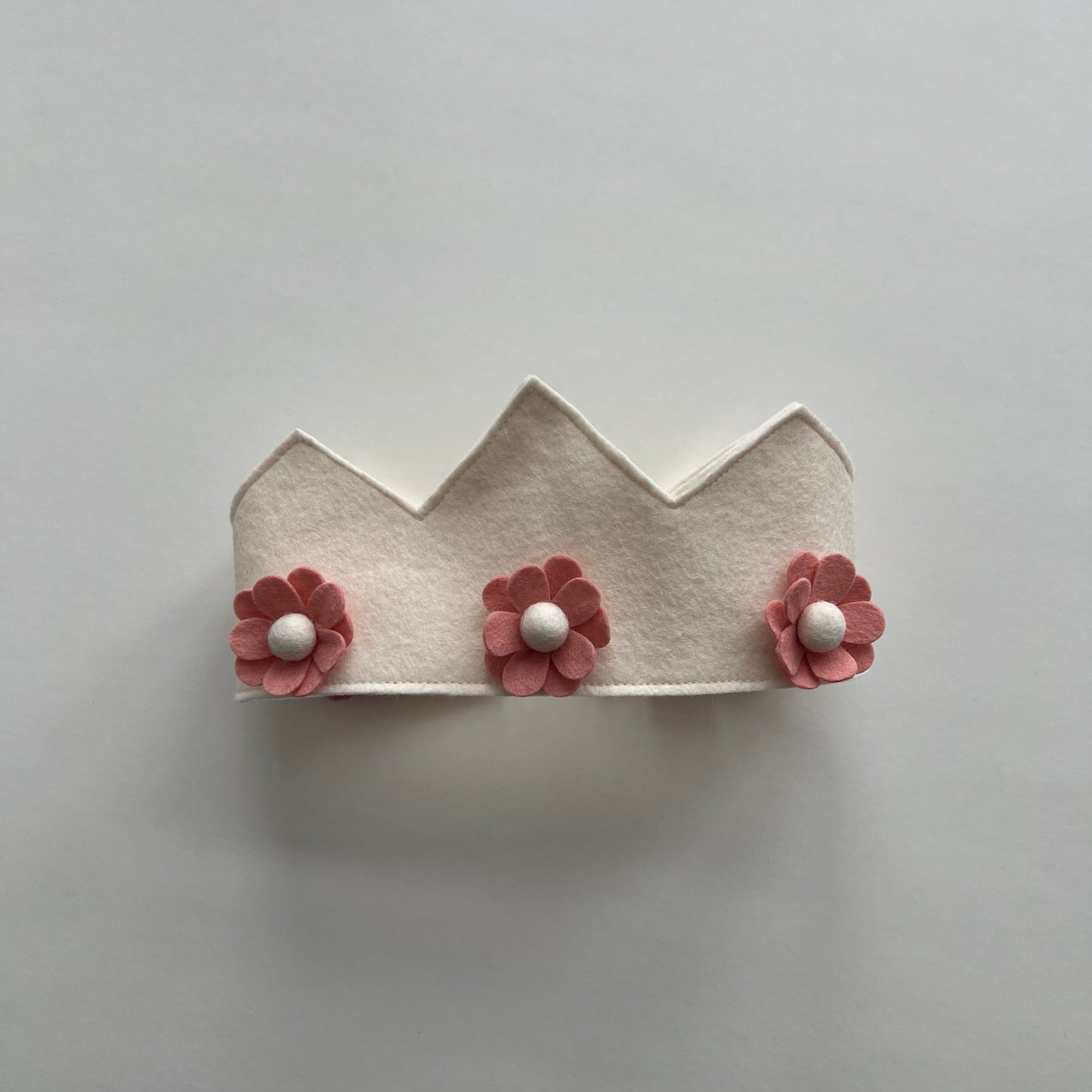 Blush Boho Daisy Crown