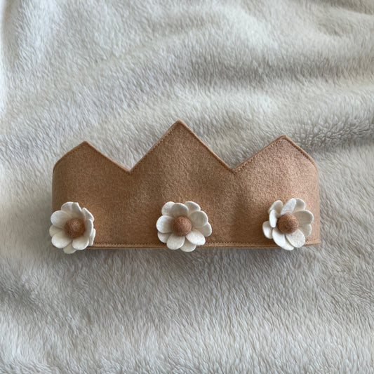 Neutral Boho Daisy Crown