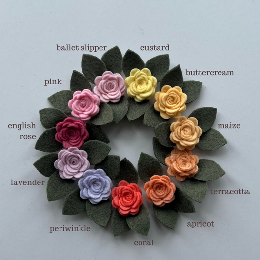 tiny summer single flowers