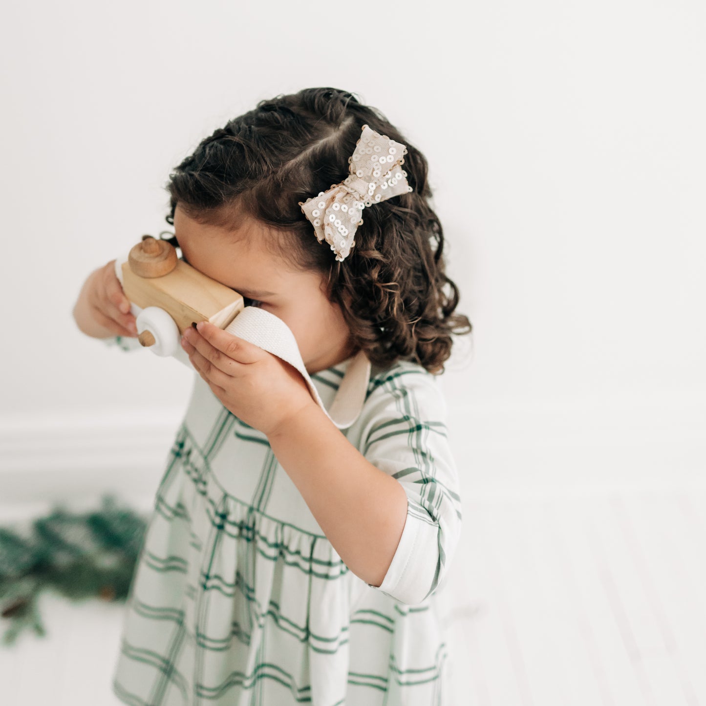 sequin | regular bow